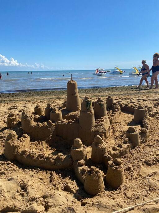 Appartamento Incantevole 300M Dal Mare リニャーノ・サッビアドーロ エクステリア 写真